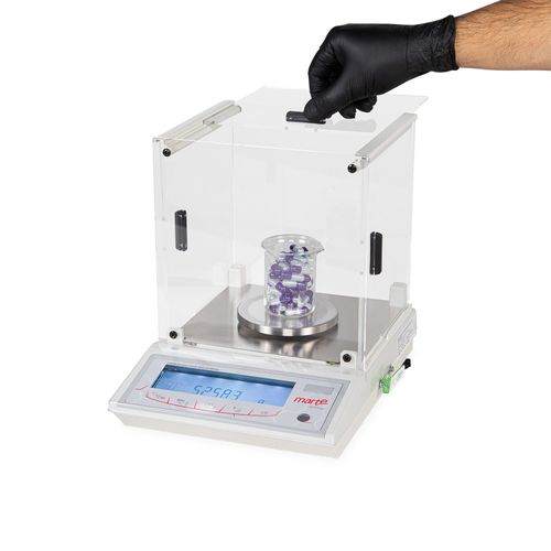 BALANCA SEMI ANALITICA 3 CASAS 0,001G 510G CALIBRACAO INTERNA AUTOMATICA COM PROCESSADOR ESTATISTICO AD500F-CAL MARTE INMETRO