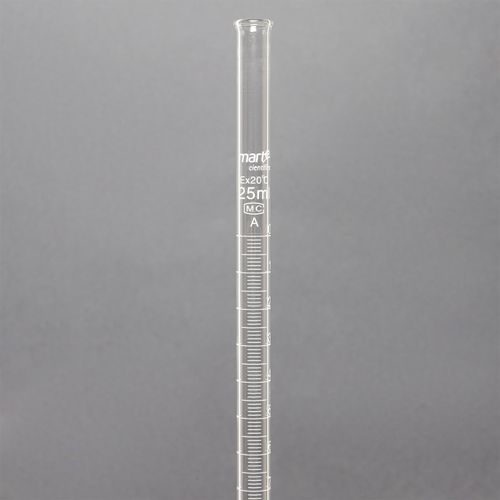 BURETA GRADUADA COM TORNEIRA DE VIDRO - 25ML